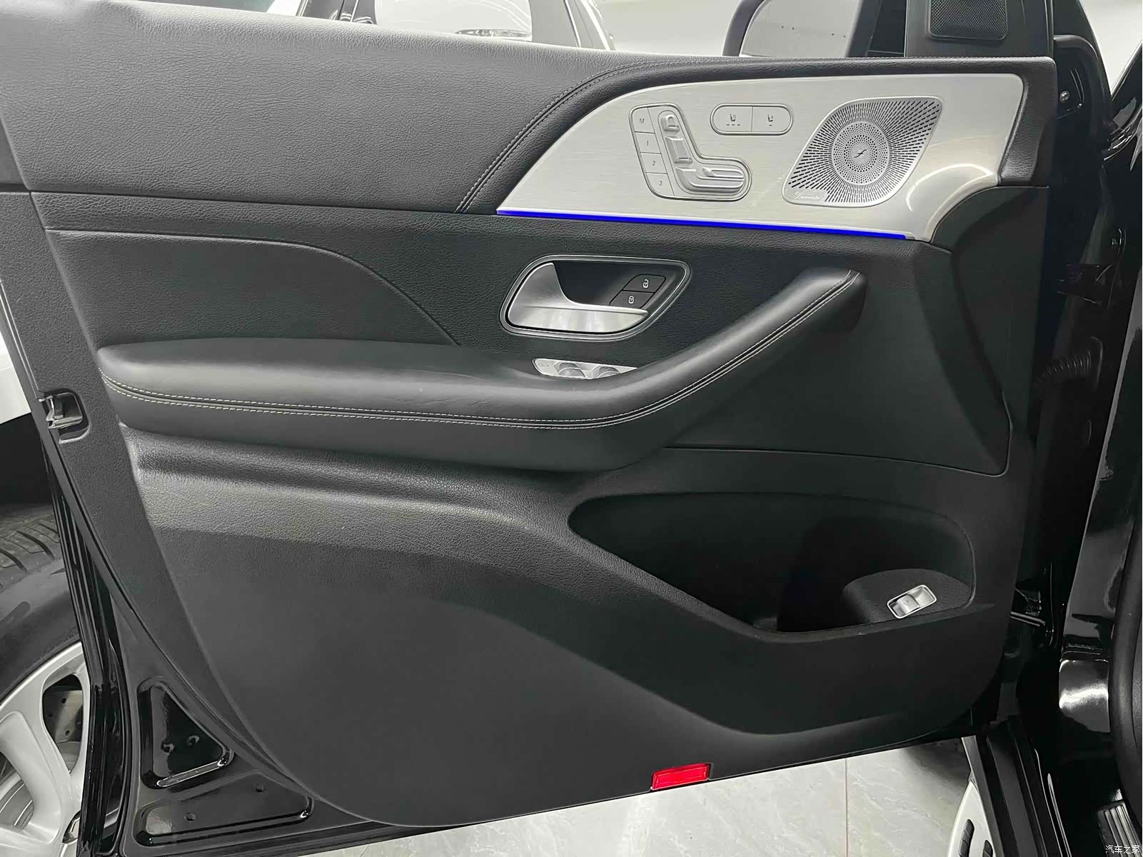 Mercedes-Benz GLE, 2020 13
