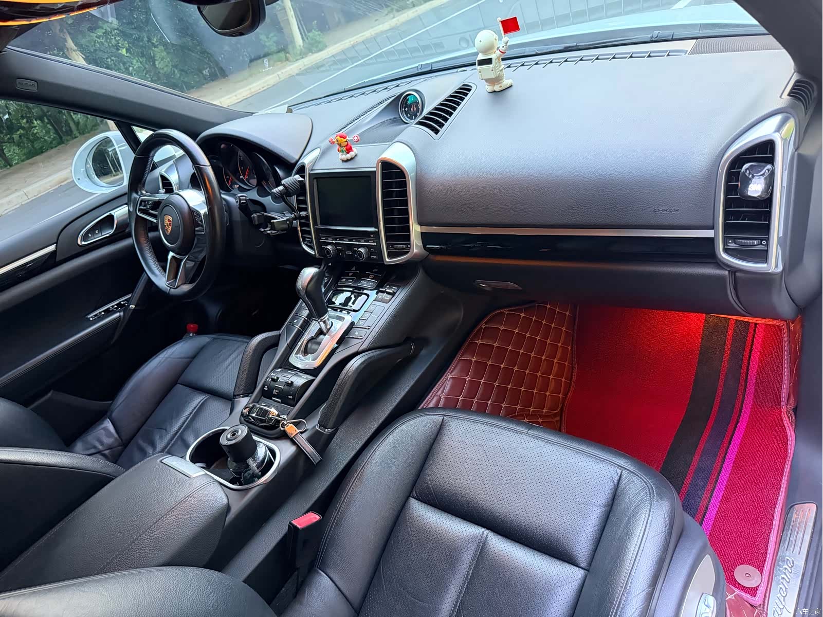 Porsche Cayenne, 2015 14