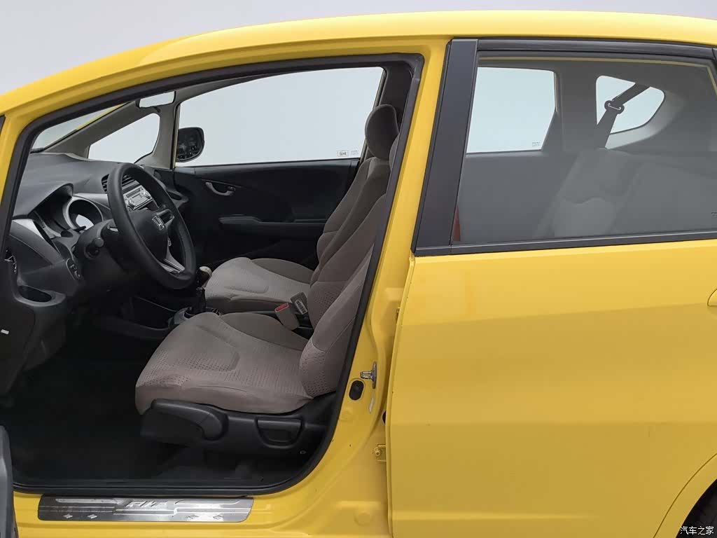 Honda Fit, 2009 10
