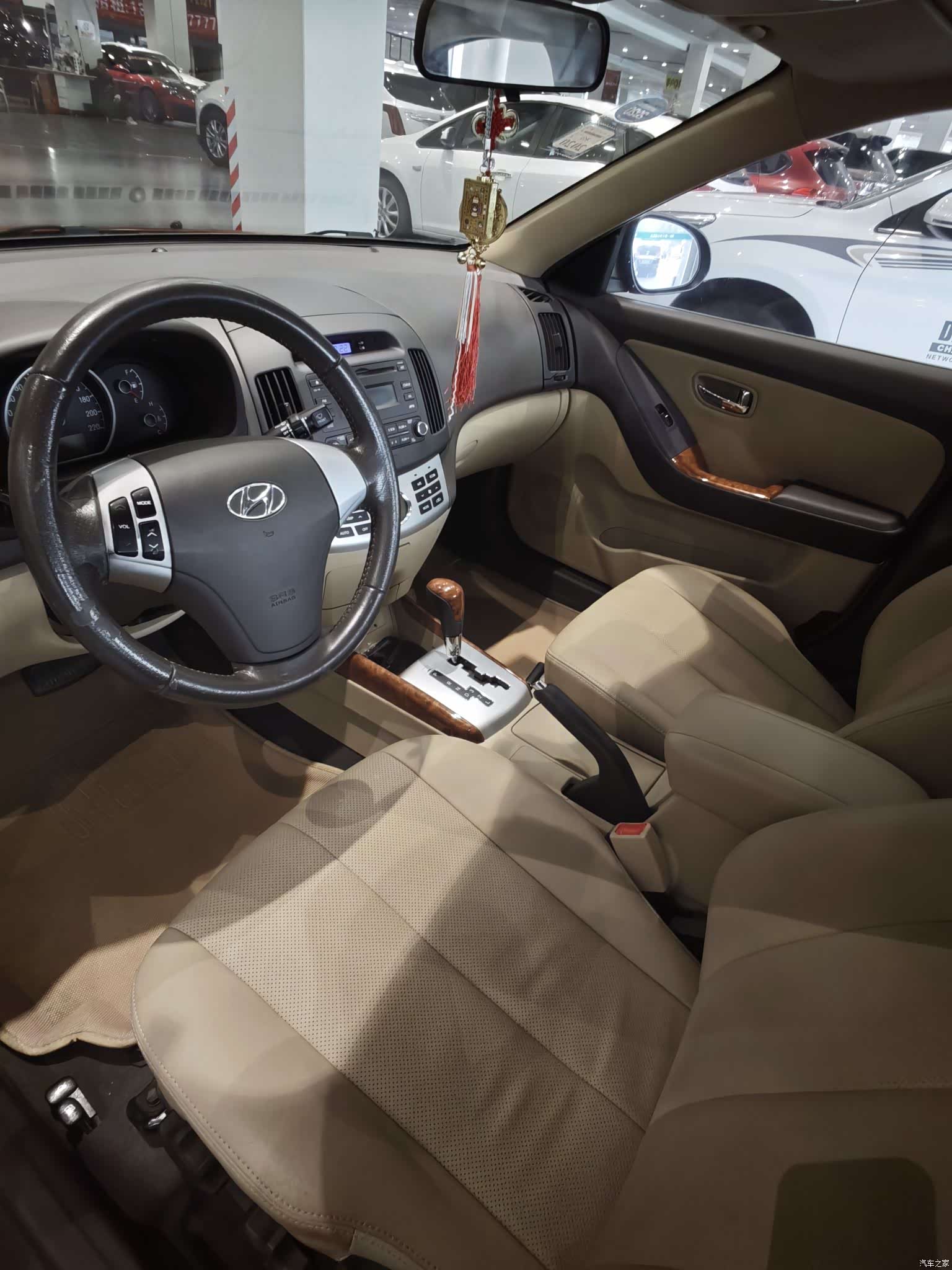 Hyundai GLS, 2011 12