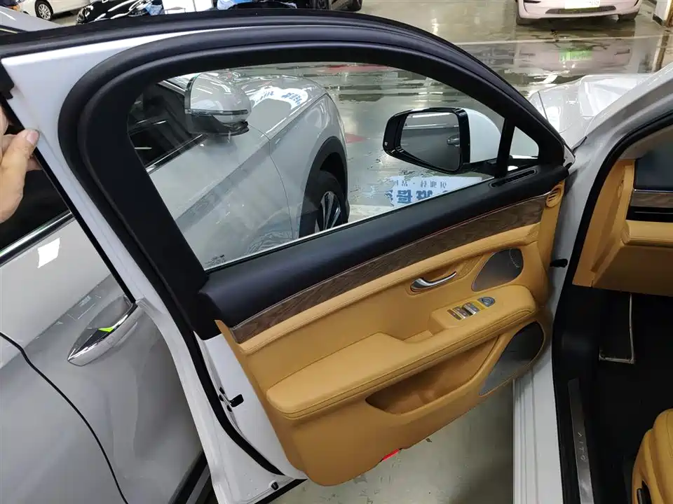 HarmonyOS Ask the world M5