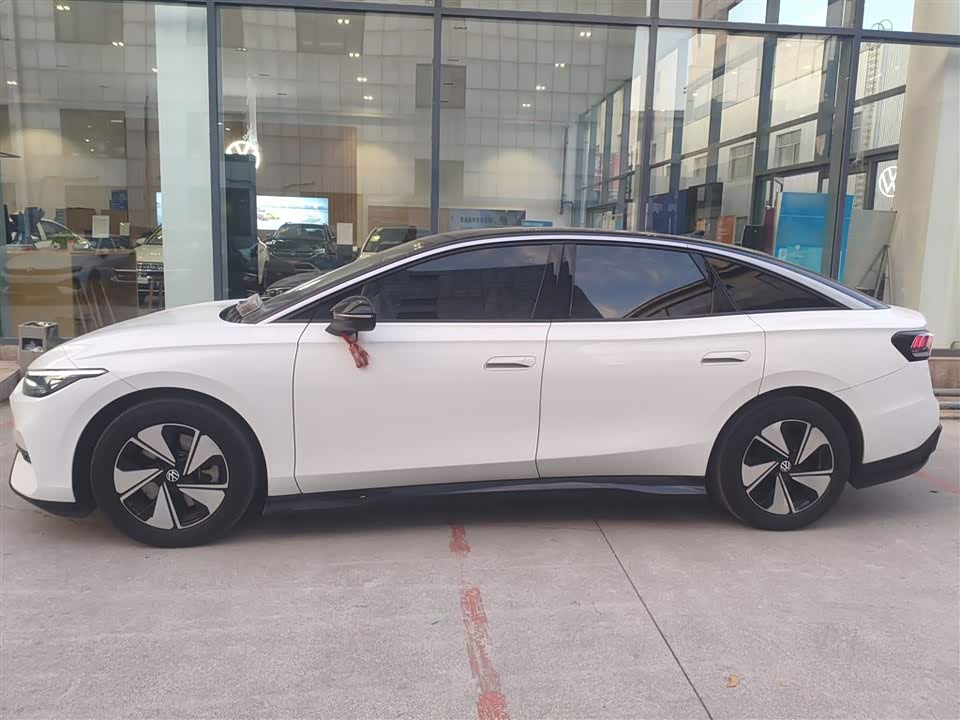 Volkswagen ID.7 VIZZION