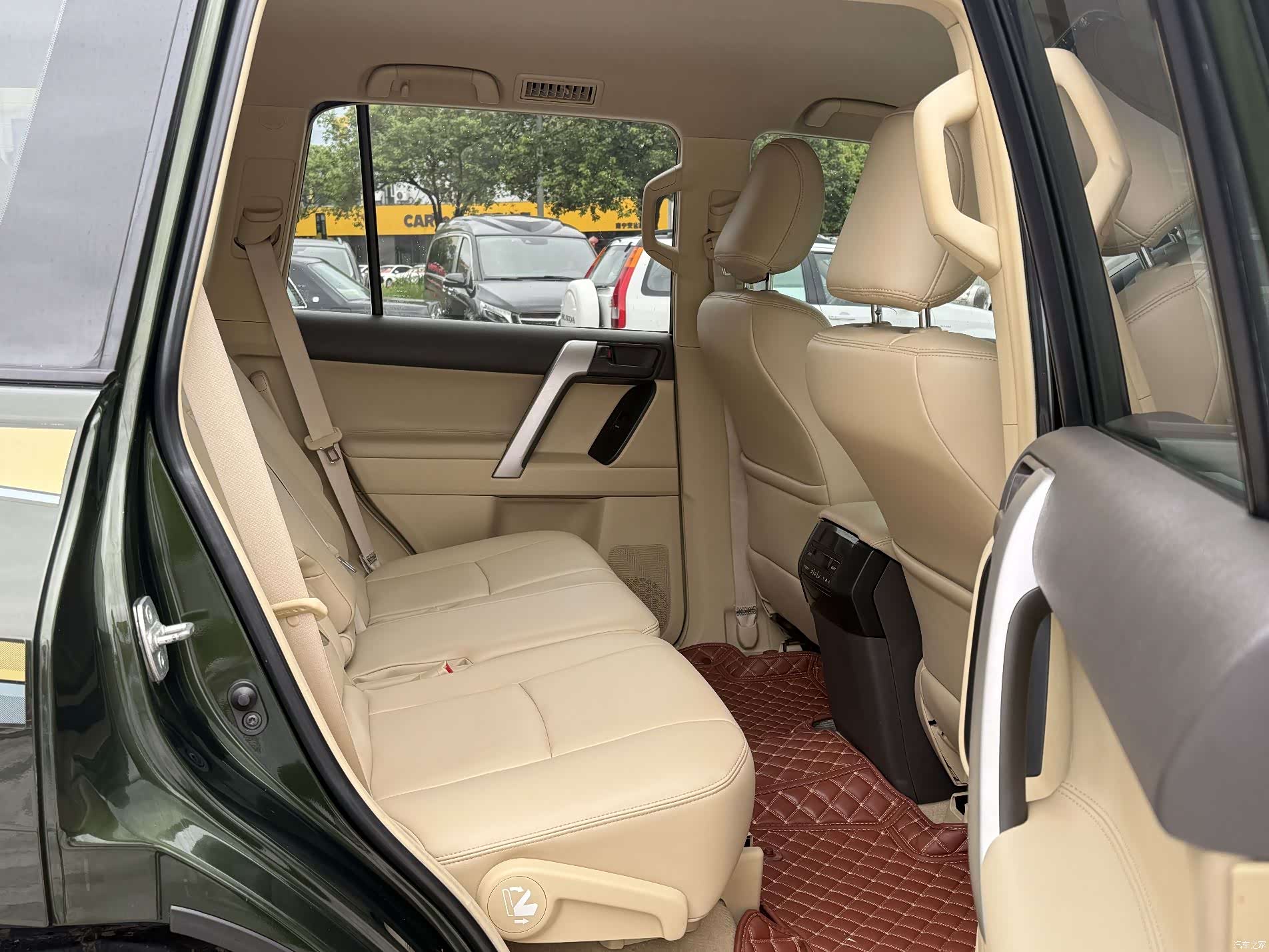 Toyota Prado, 2015 7