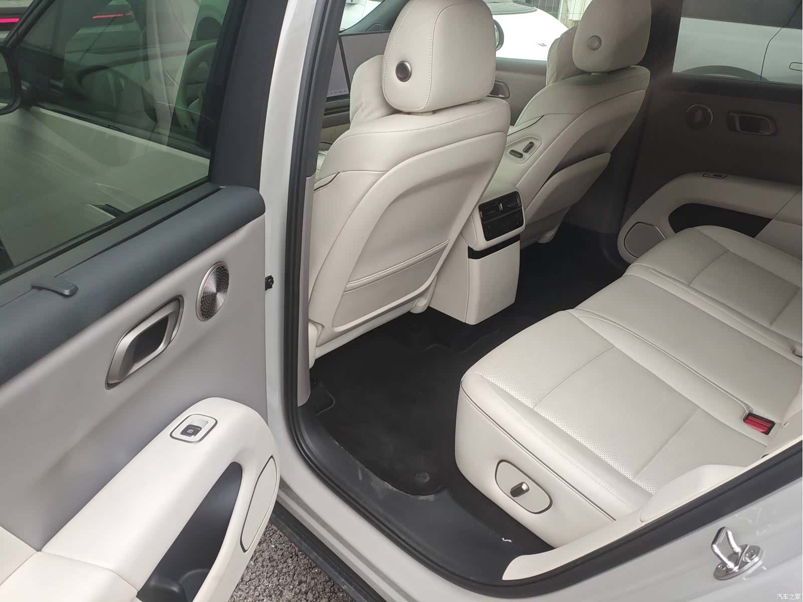 Li Auto i6, 2025 3