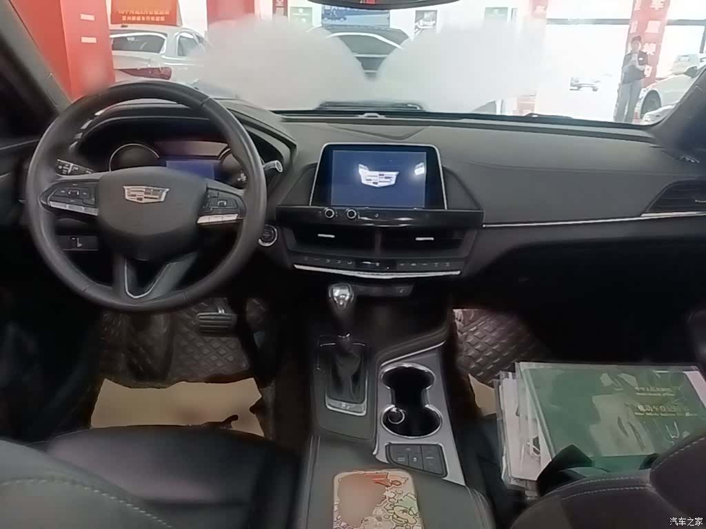 Cadillac CT4, 2021 10
