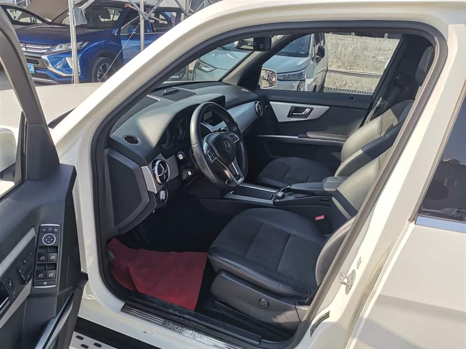 Mercedes-Benz GLK class