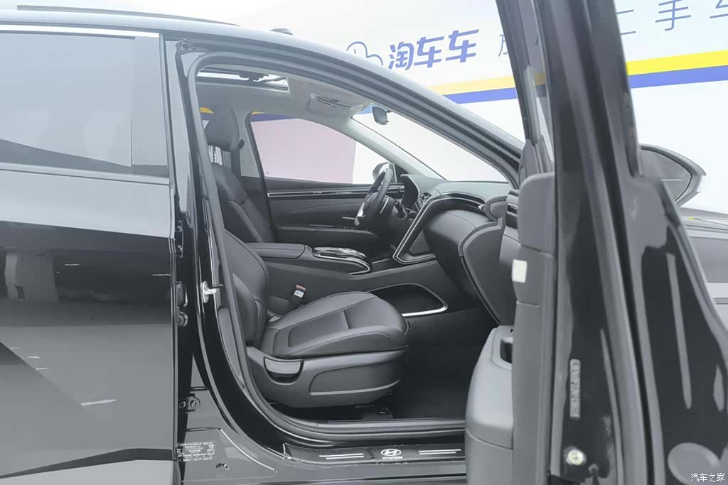 Hyundai Tucson L, 2022 8