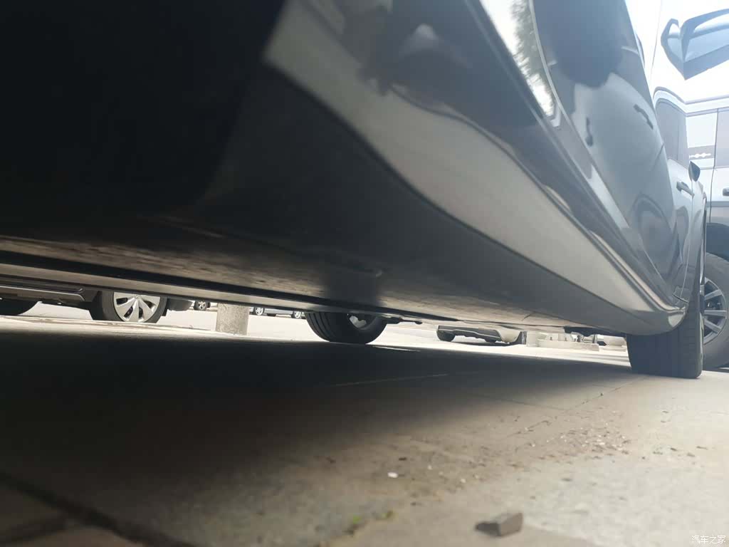 Tesla Model 3, 2025 18