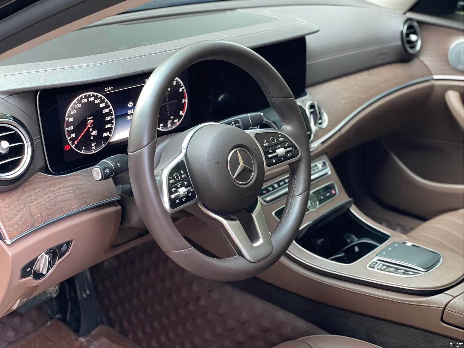 Mercedes-Benz E-Class, 2020 20