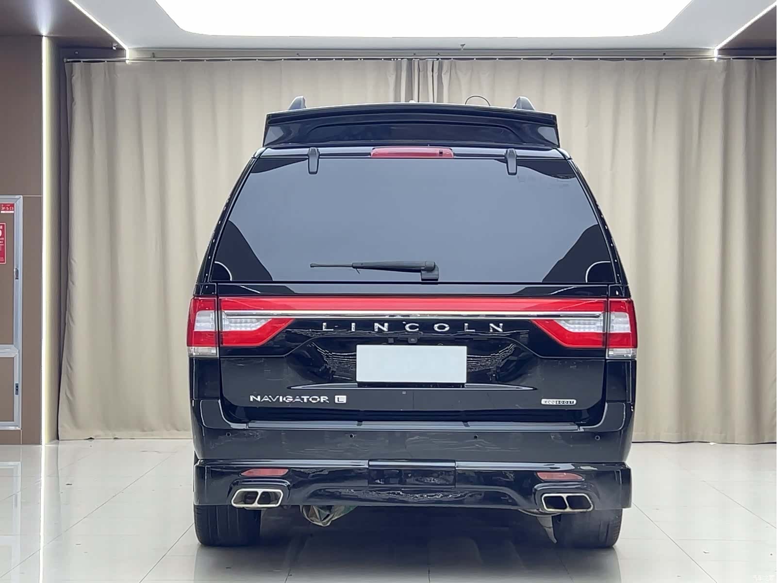 Lincoln Navigator, 2016 22
