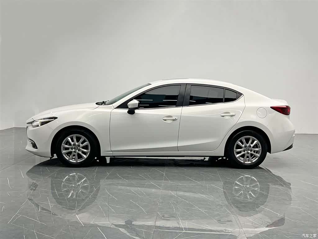 Mazda Mazda3, 2018 3