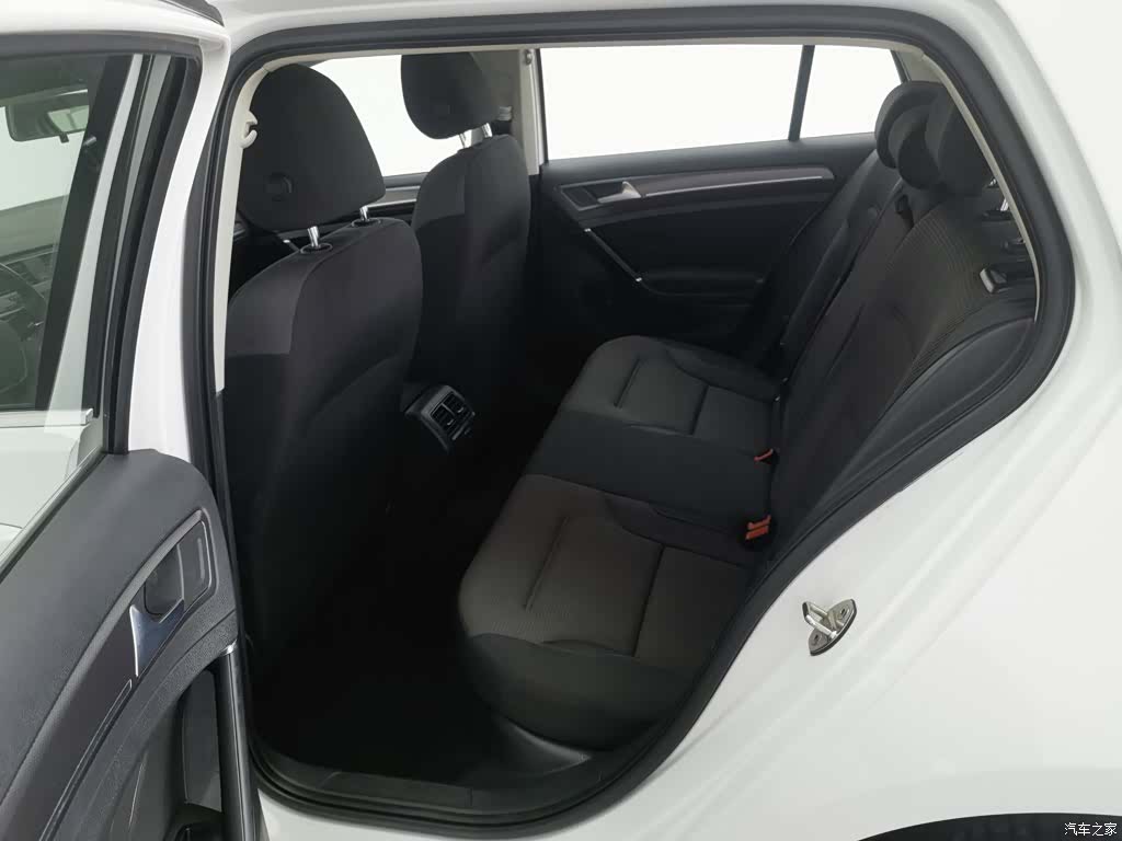 Volkswagen Golf, 2017 15
