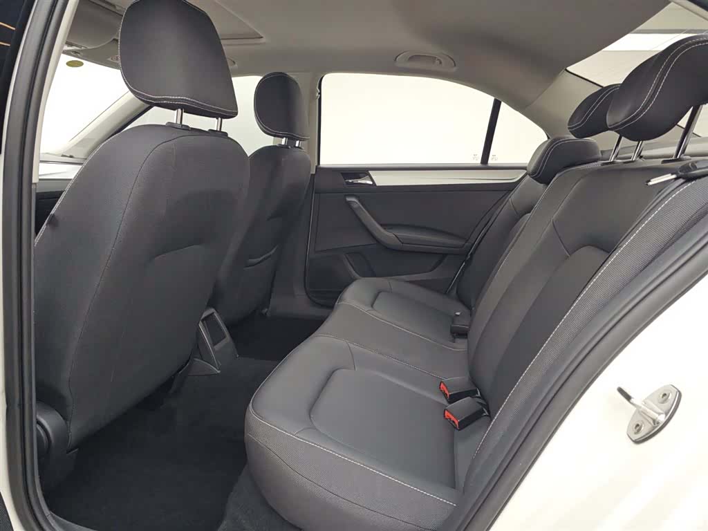 Skoda Rapid, 2022 12