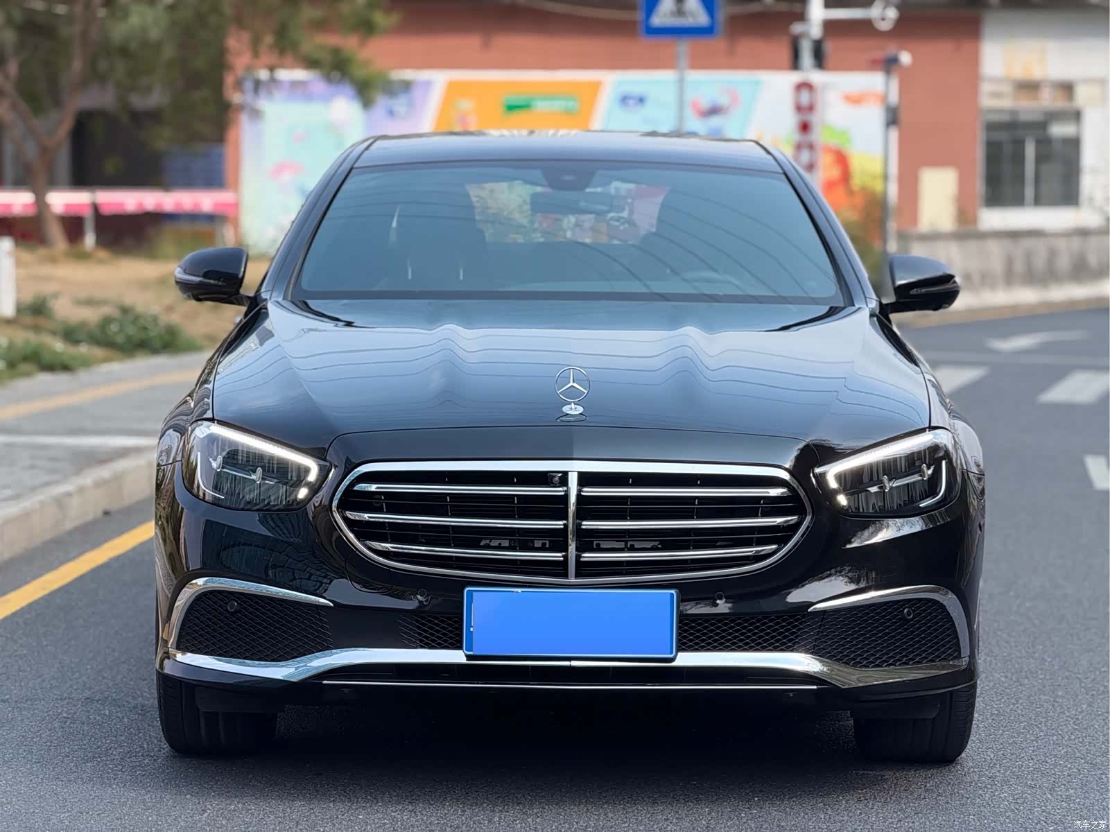 Mercedes-Benz E-Class, 2024 2