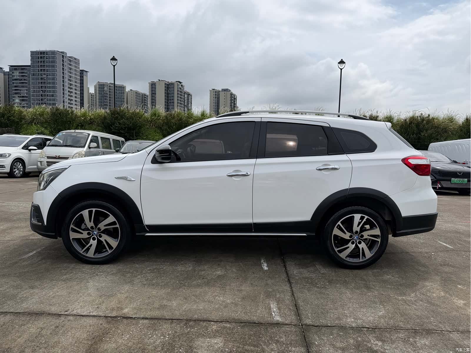 Nissan T70X, 2017 6