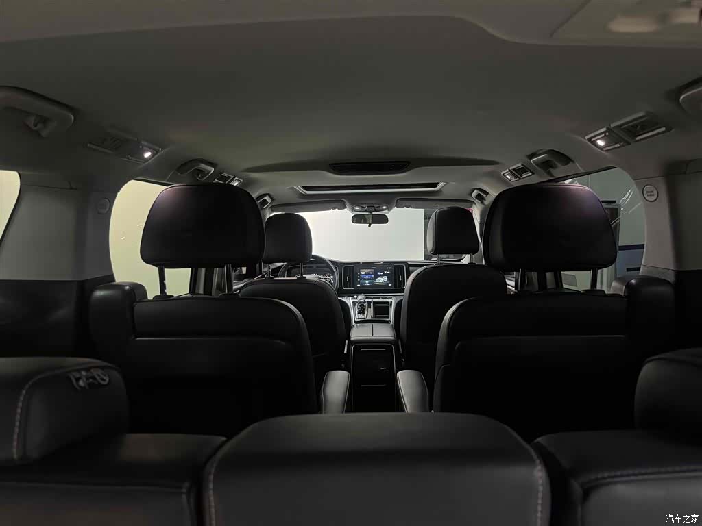 Trumpchi M8, 2021 19