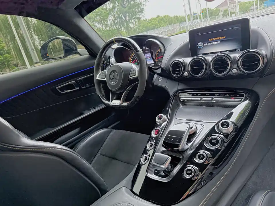 Mercedes-Benz AMG GT Mercedes-Benz AMG GT