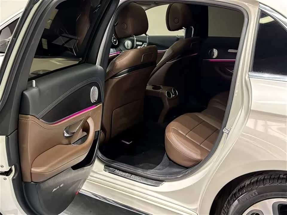 Mercedes-Benz E-class Mercedes-Benz E-class