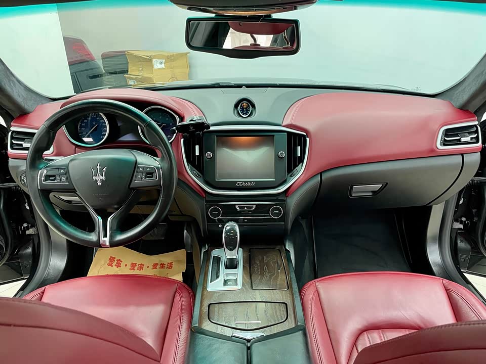 Maserati Ghibli Maserati Ghibli