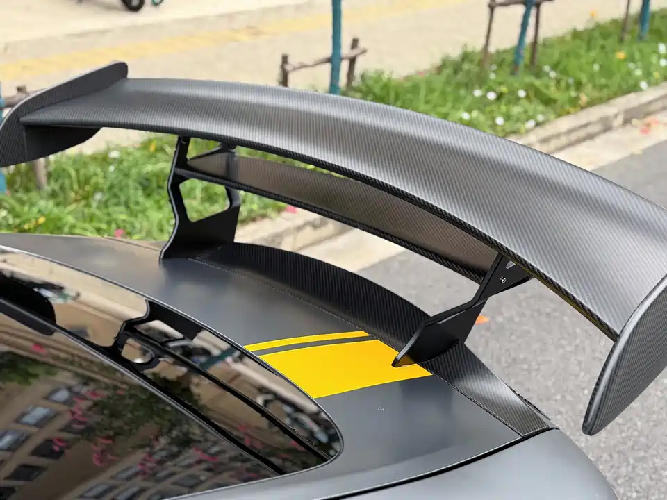 Mercedes-Benz AMG GT Mercedes-Benz AMG GT