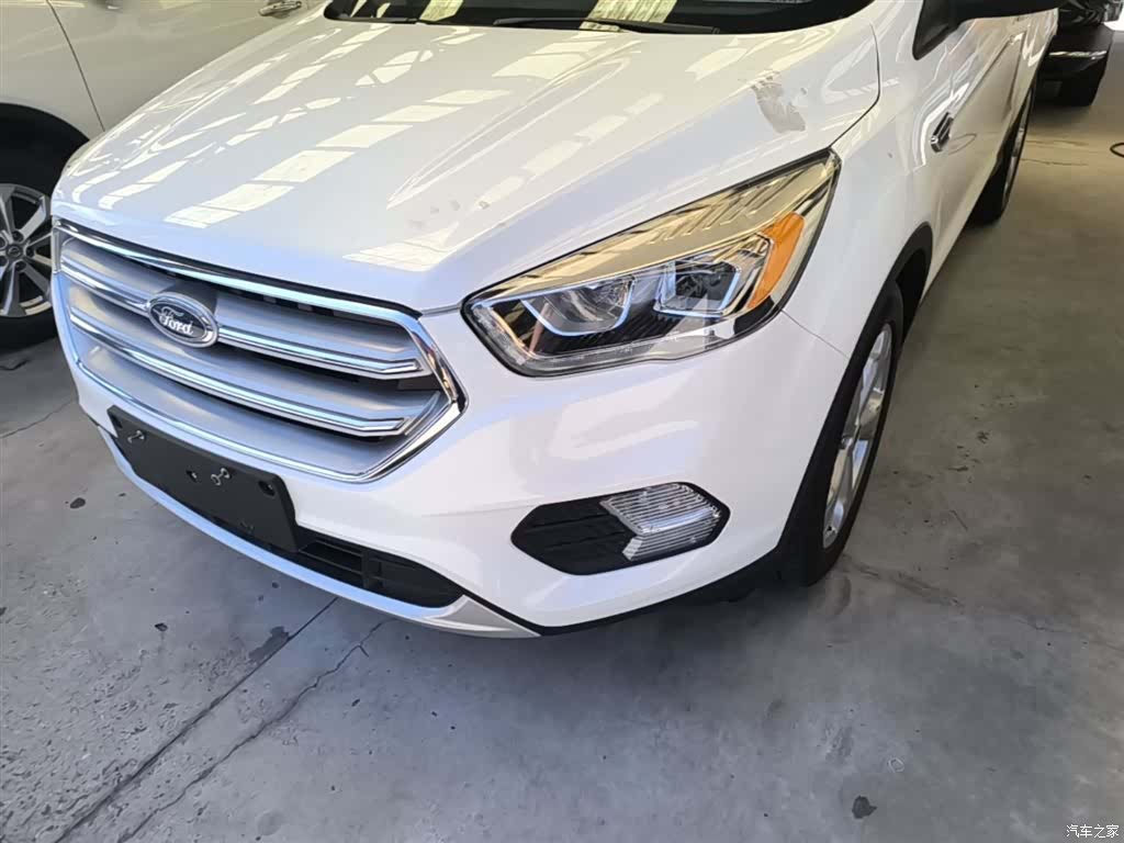 Ford Kuga, 2017 24