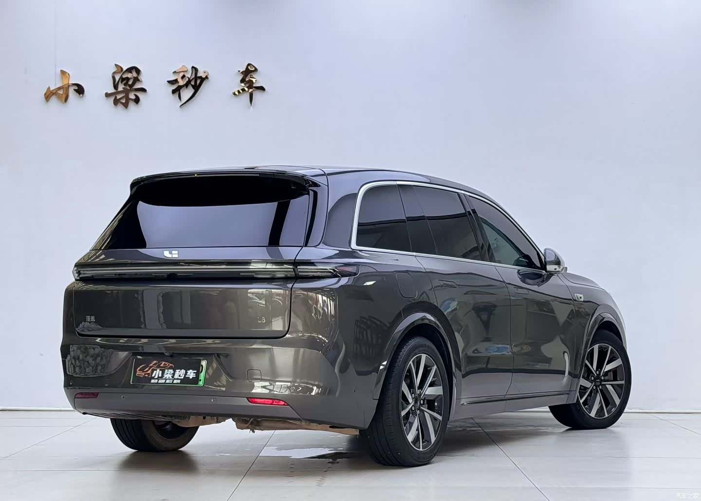Li Auto L8, 2023 3