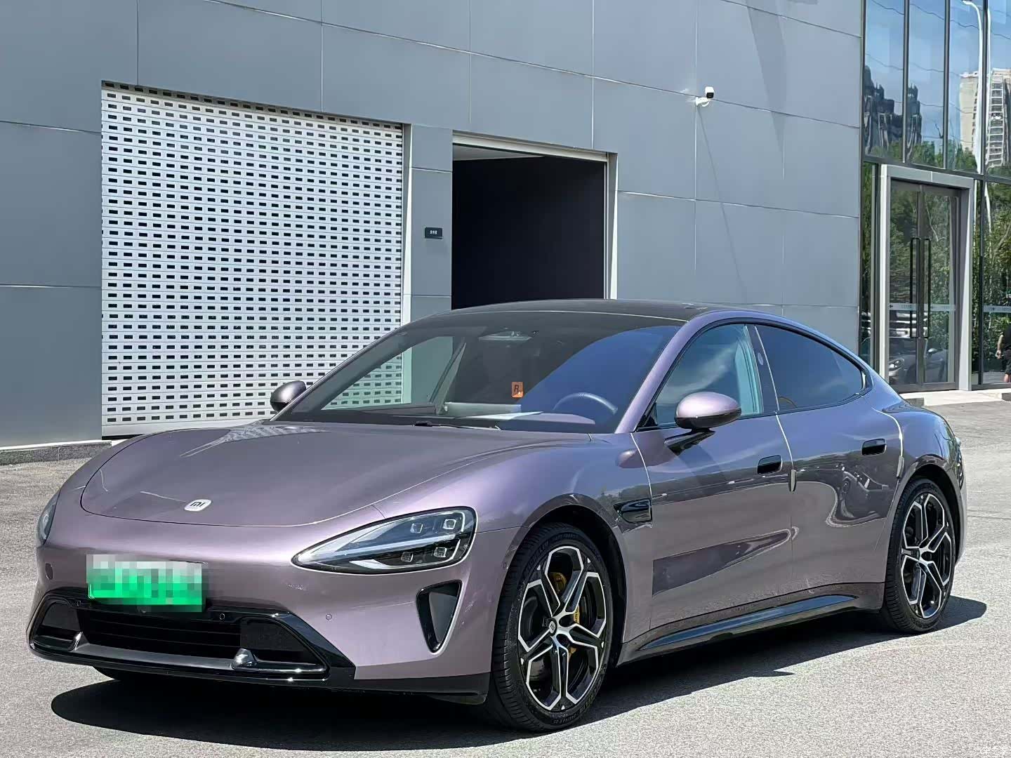 Xiaomi SU7, 2024 11