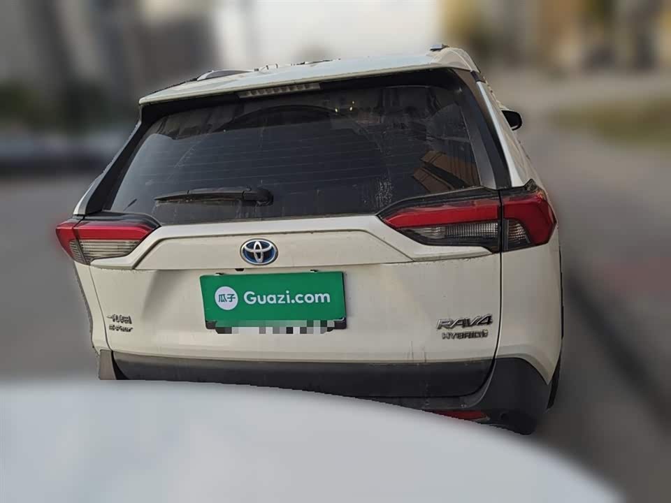 Toyota RAV4 Rongfang