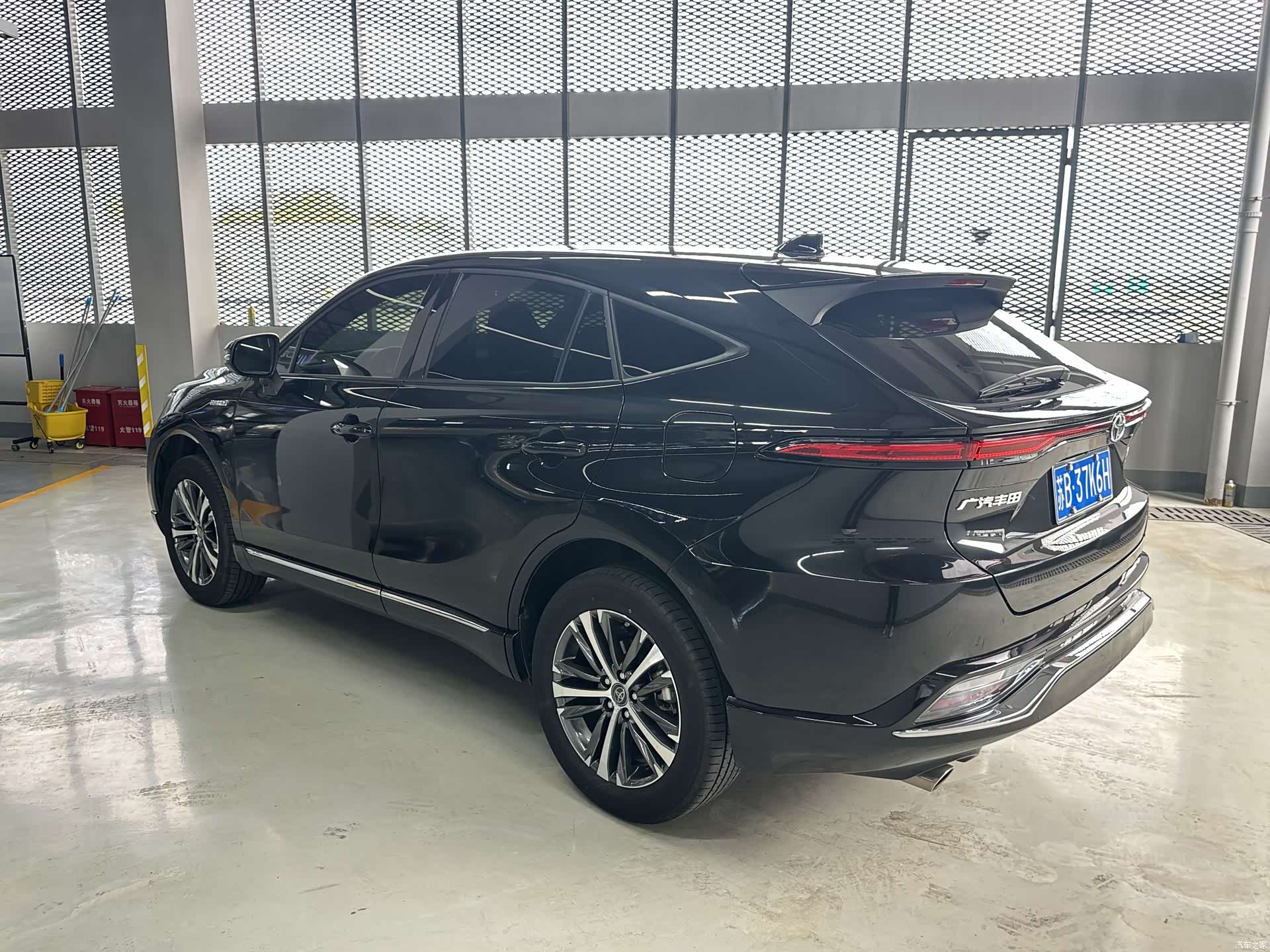 Toyota Venza, 2023 6