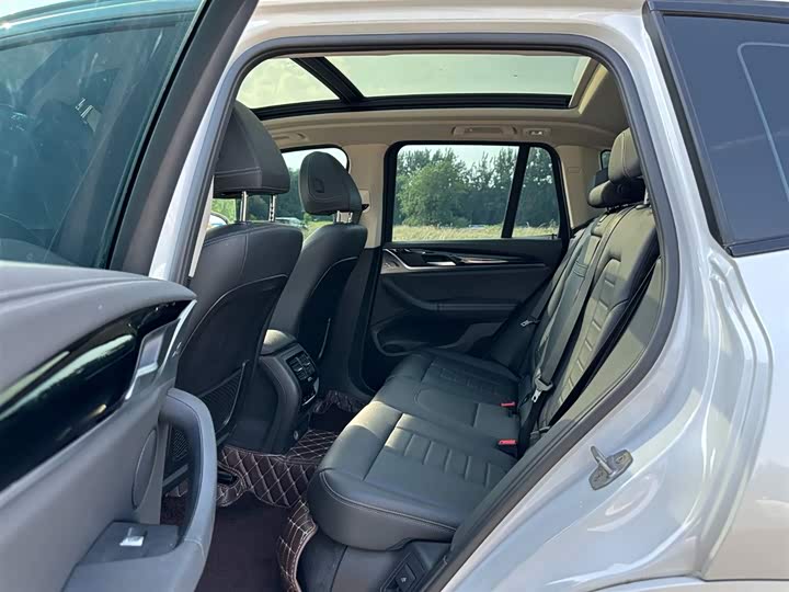 BMW X3, 2018 года фото 11