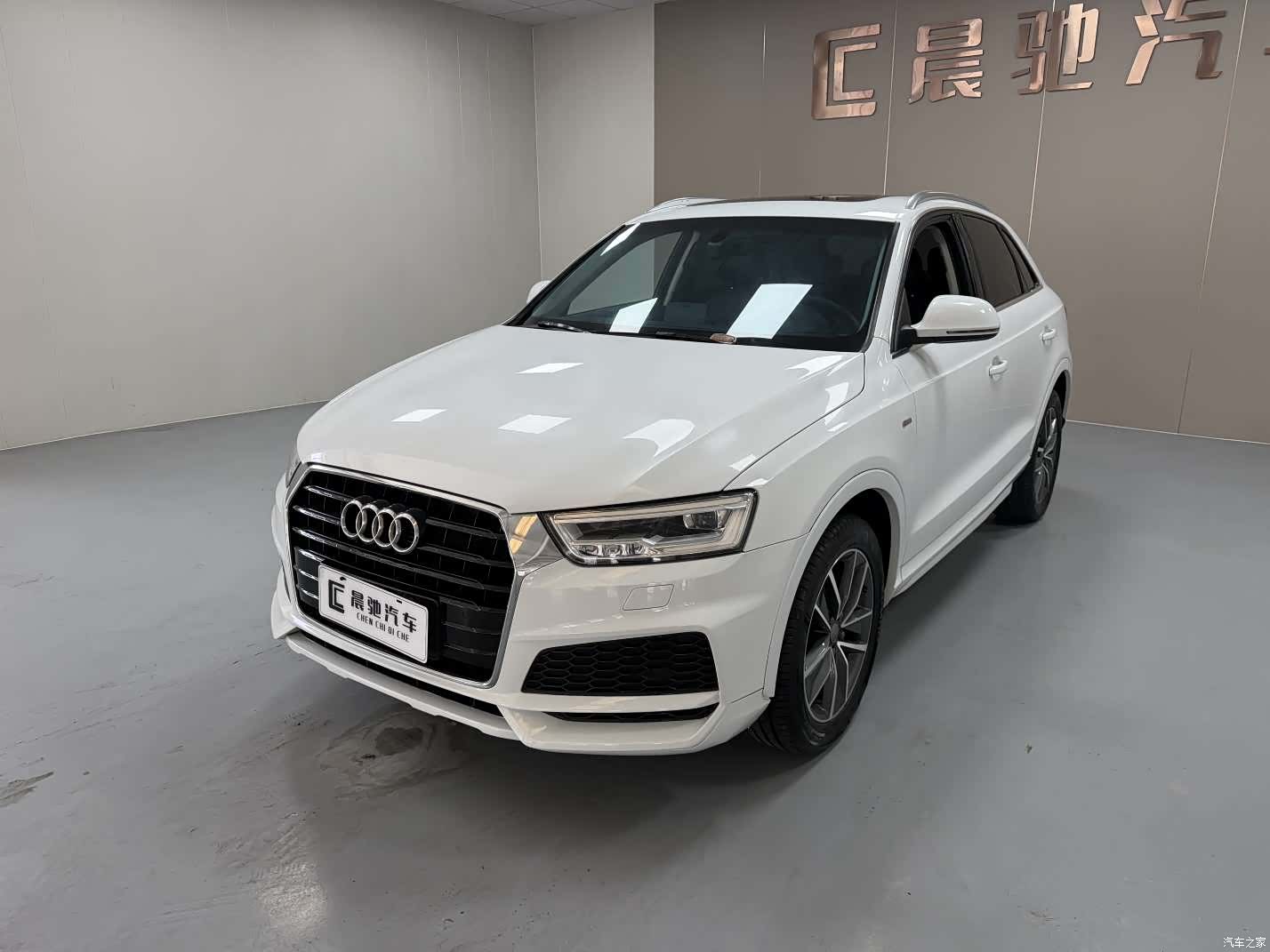 Audi Q3, 2019 1
