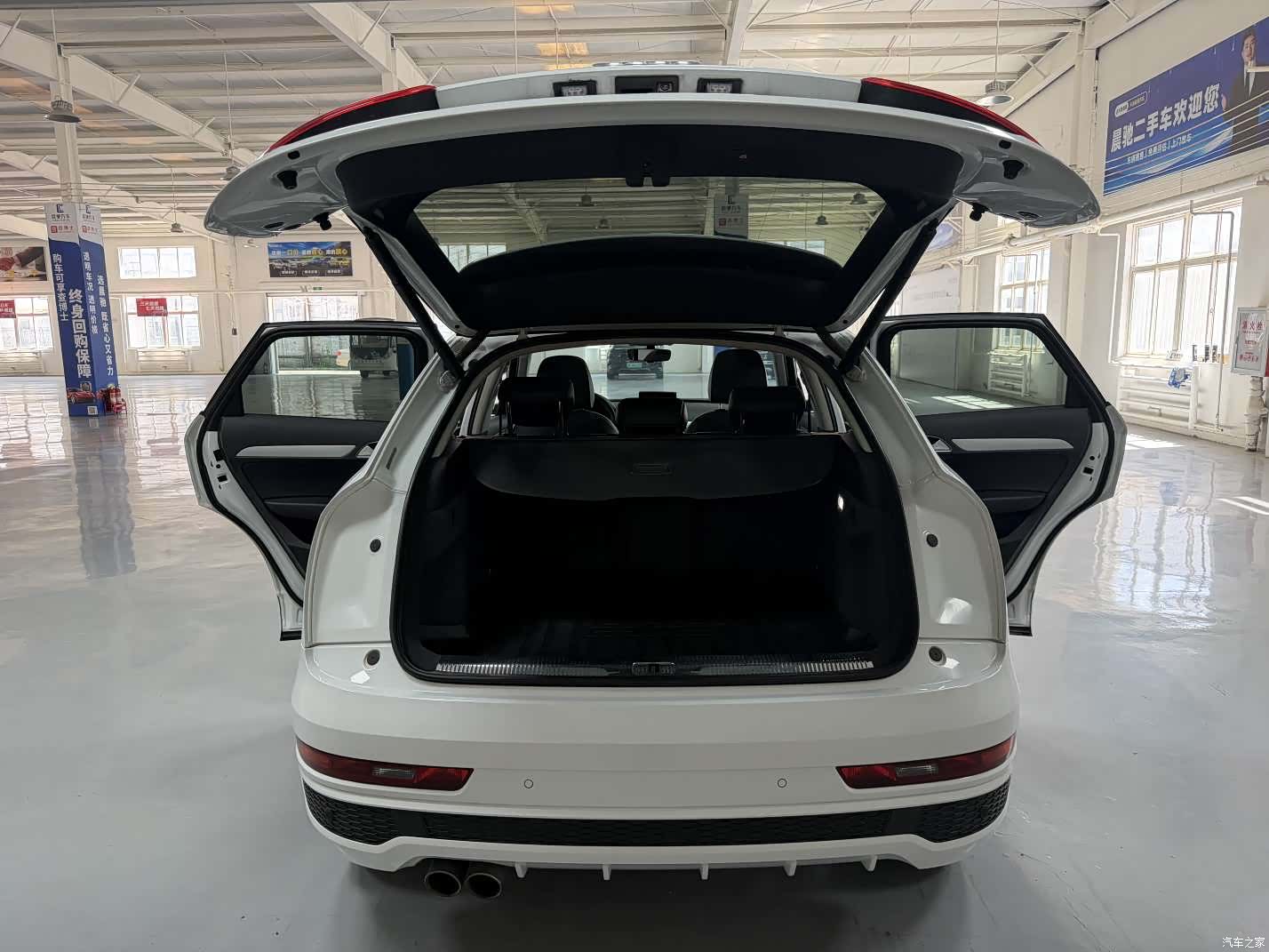 Audi Q3, 2019 16