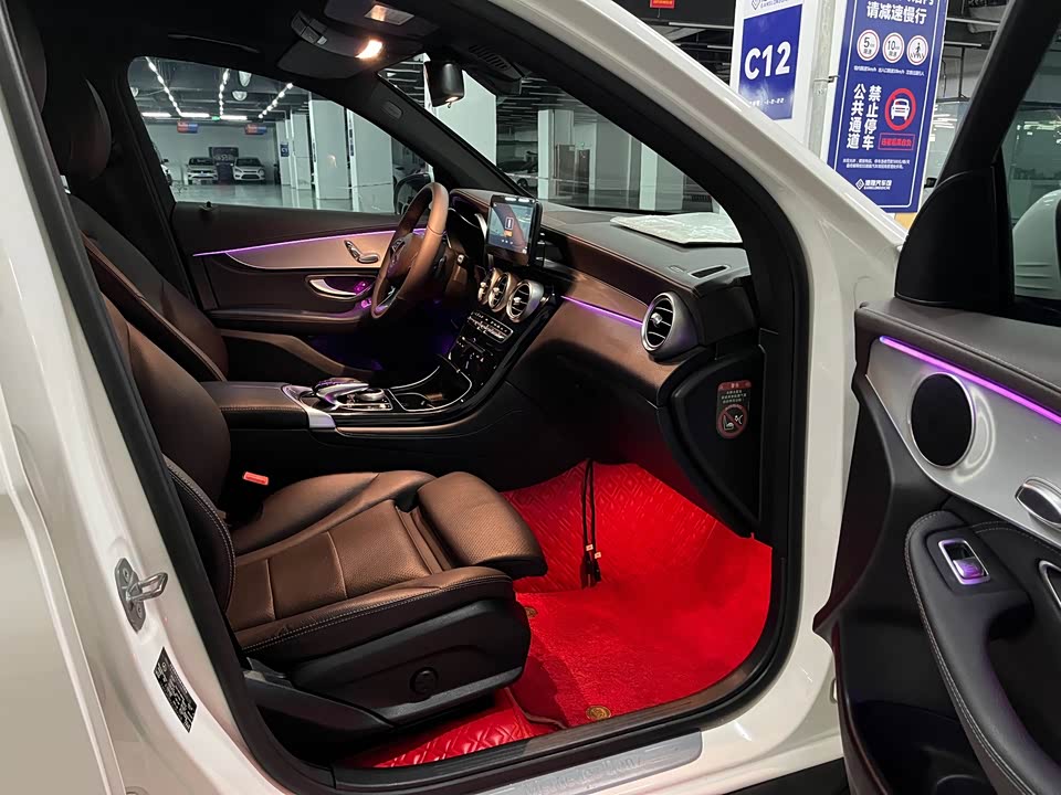 Mercedes-Benz GLC Mercedes-Benz GLC