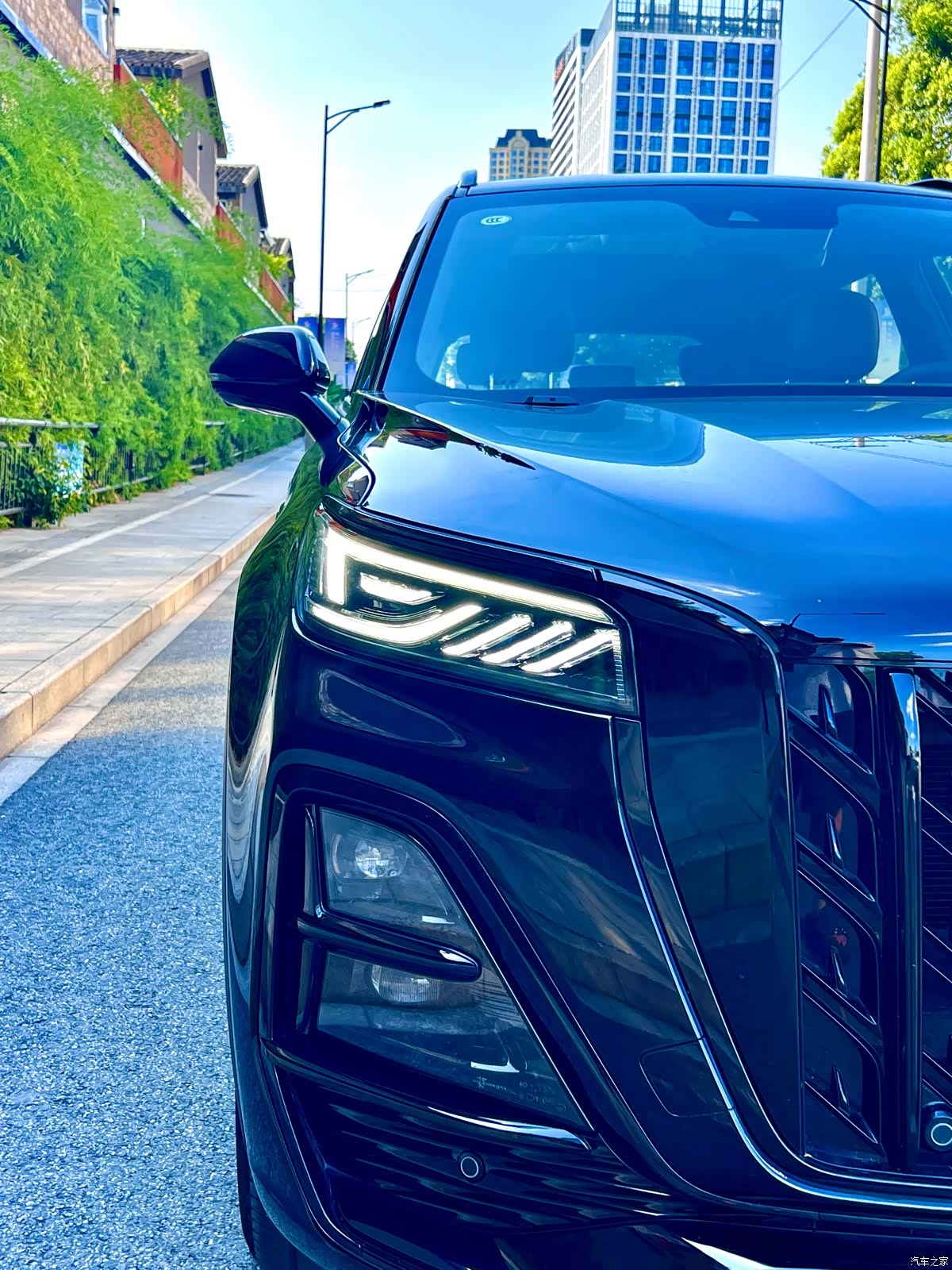 Hongqi HS5, 2025 3