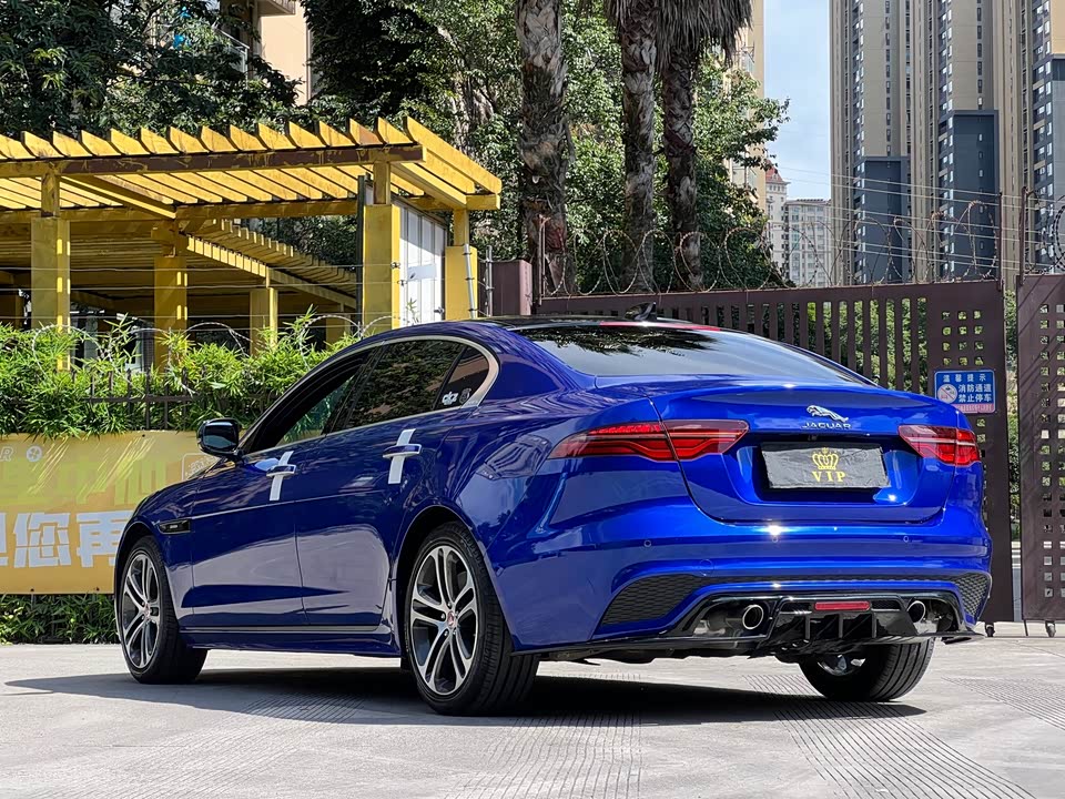 Jaguar XEL Jaguar XEL
