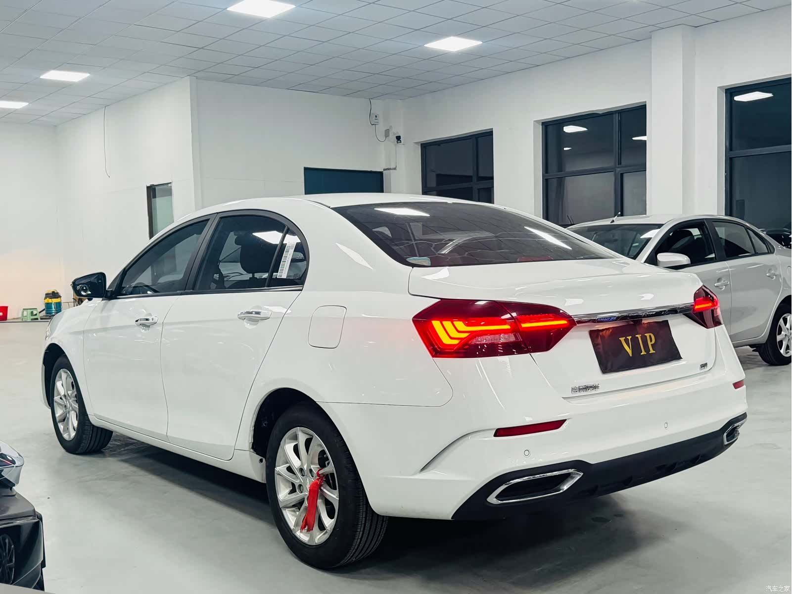Geely Emgrand, 2021 7