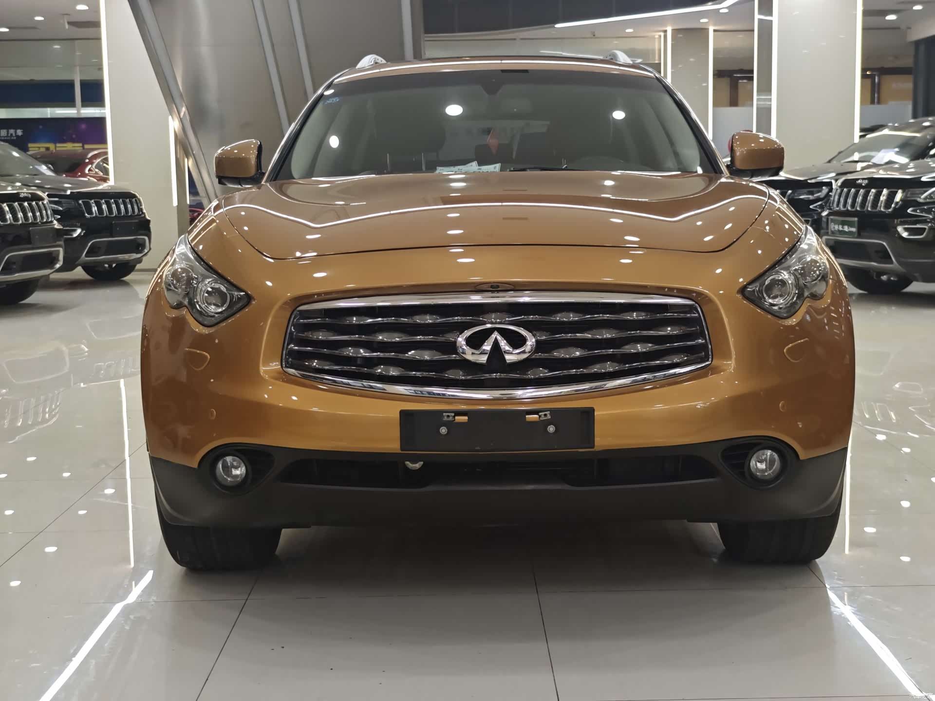 Infiniti FX35, 2013 2