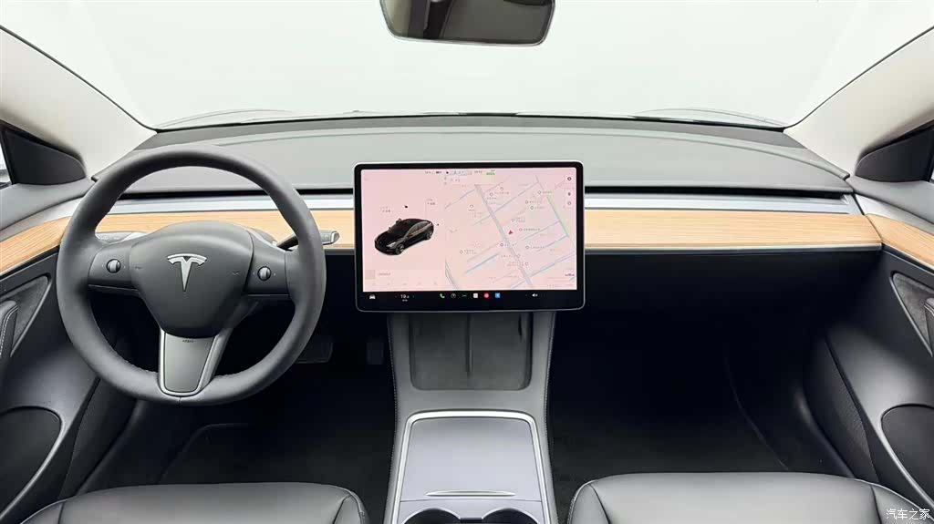 Tesla Model 3, 2021 10