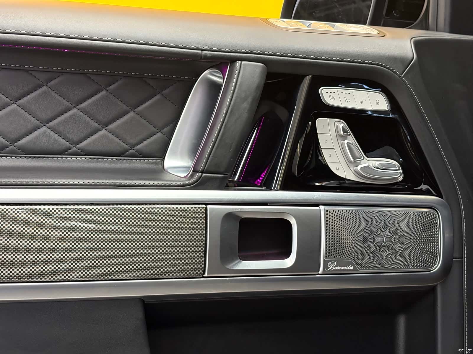 Mercedes-Benz G-Class, 2024 11