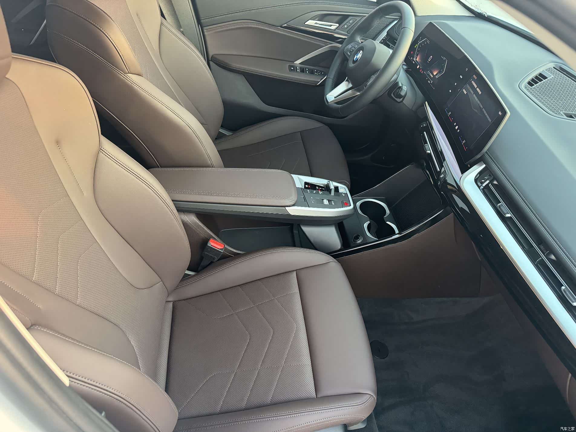 BMW X1, 2023 12