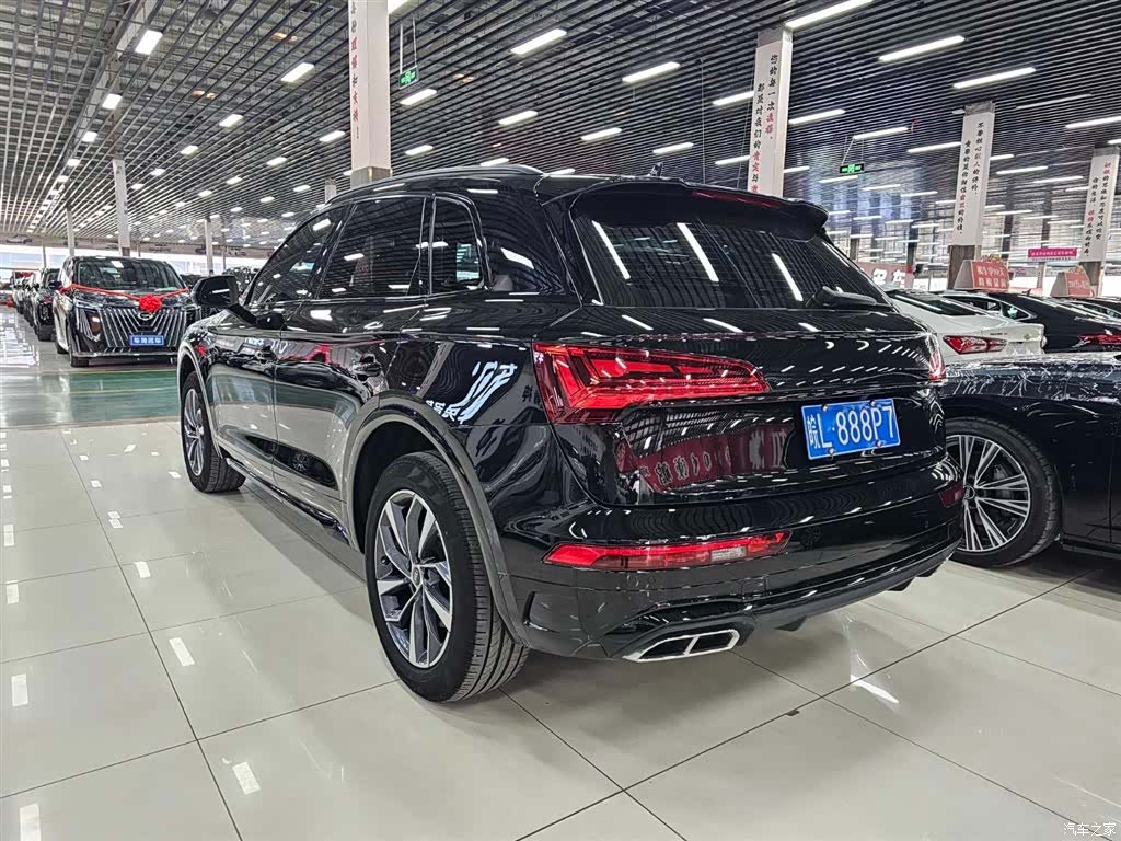 Audi Q5L, 2024 3