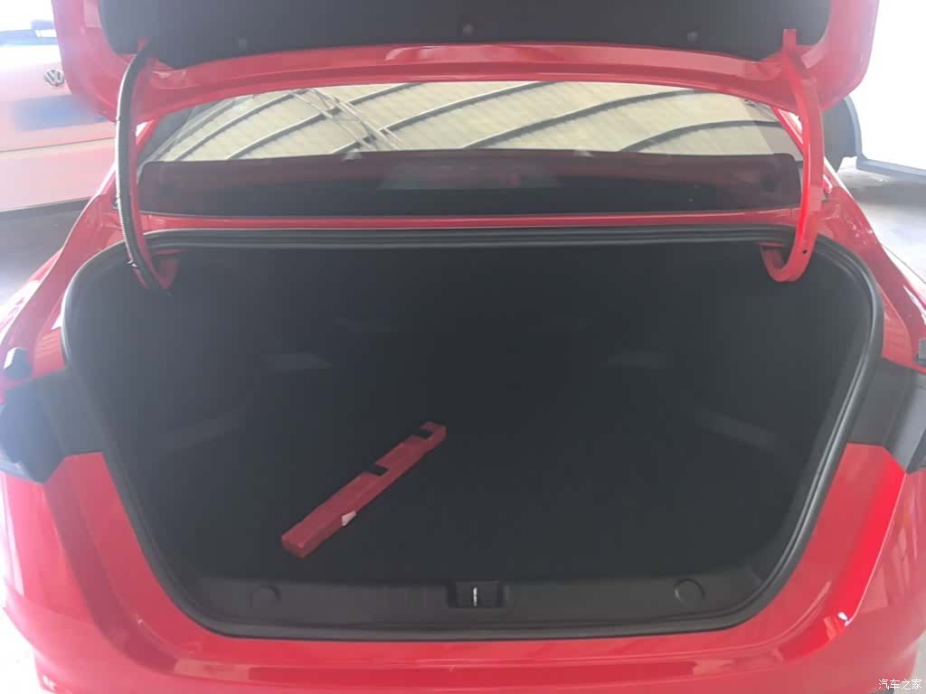 Geely Binray, 2023 19