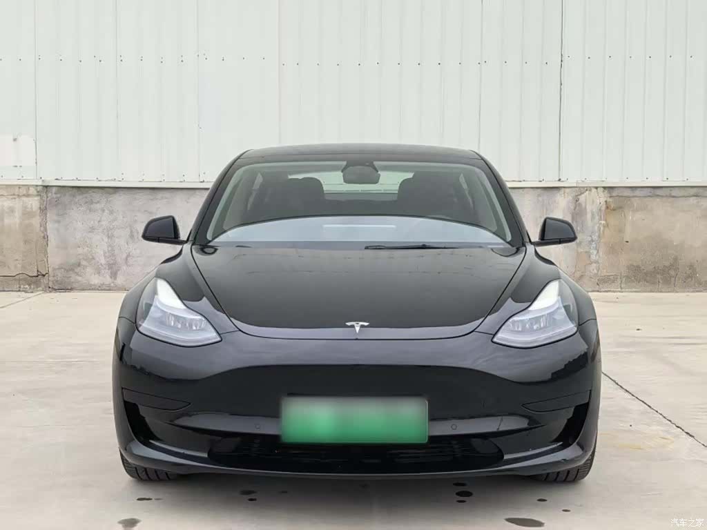 Tesla Model 3, 2021 13