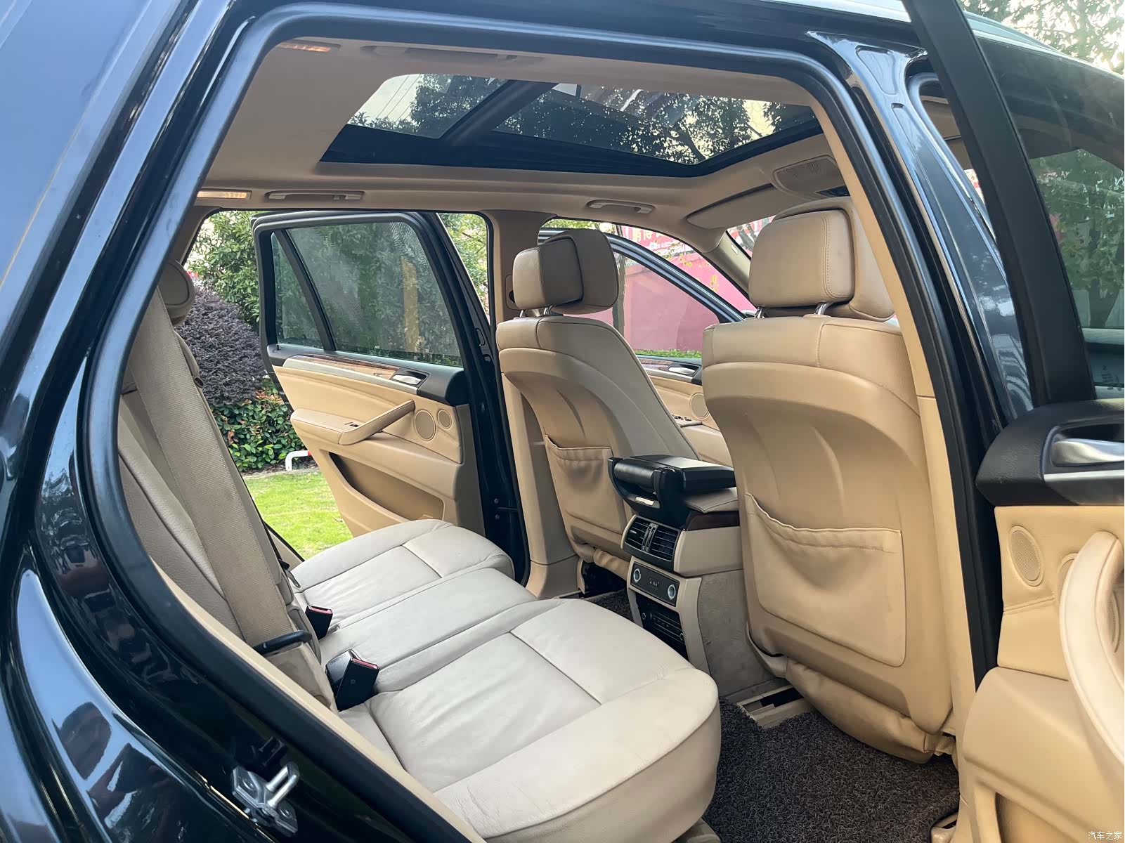 BMW X5, 2011 10