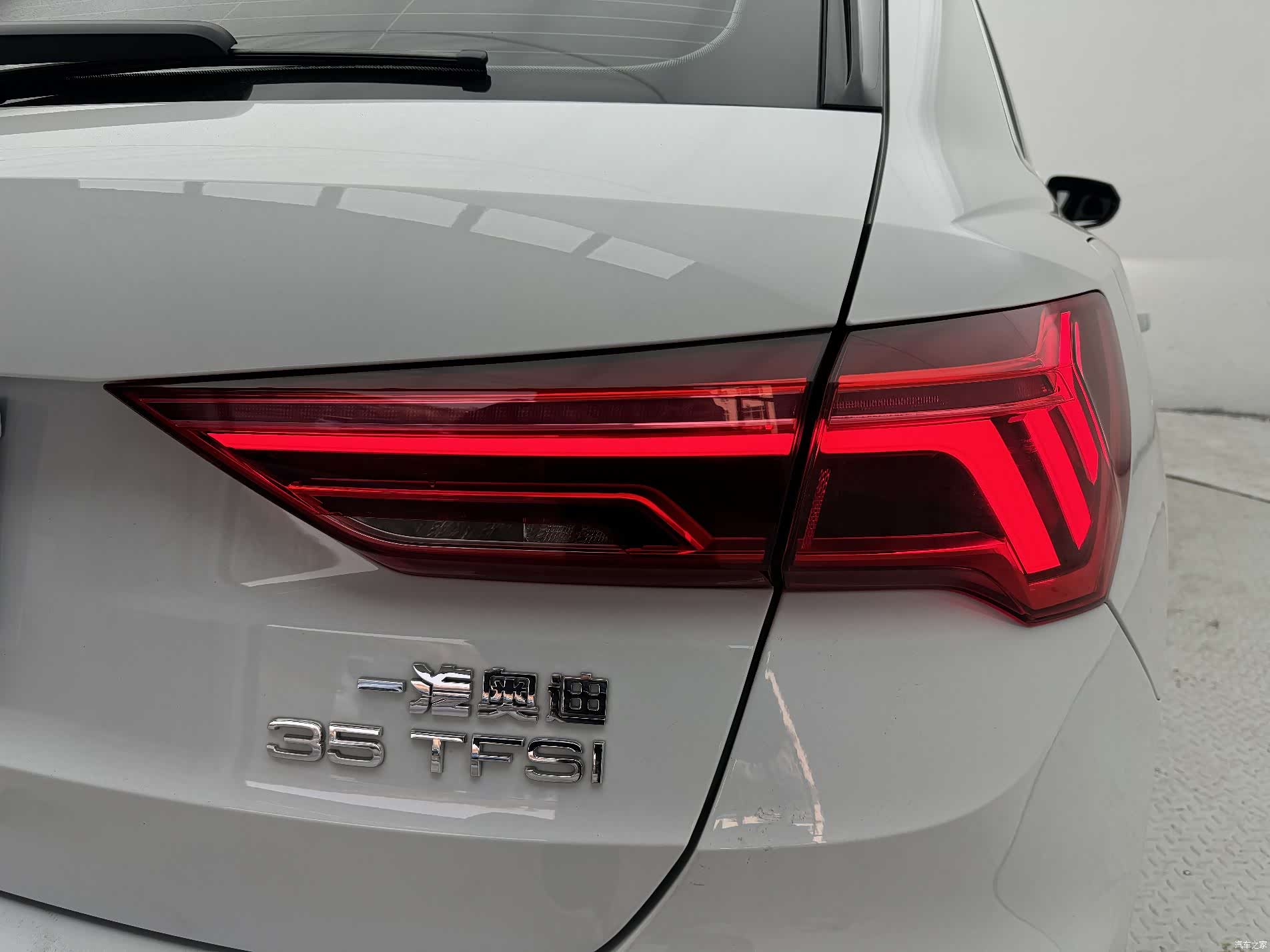 Audi Q3, 2023 11