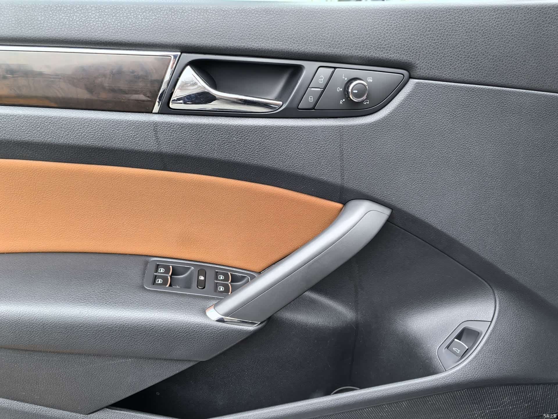 Volkswagen Passat, 2013 12