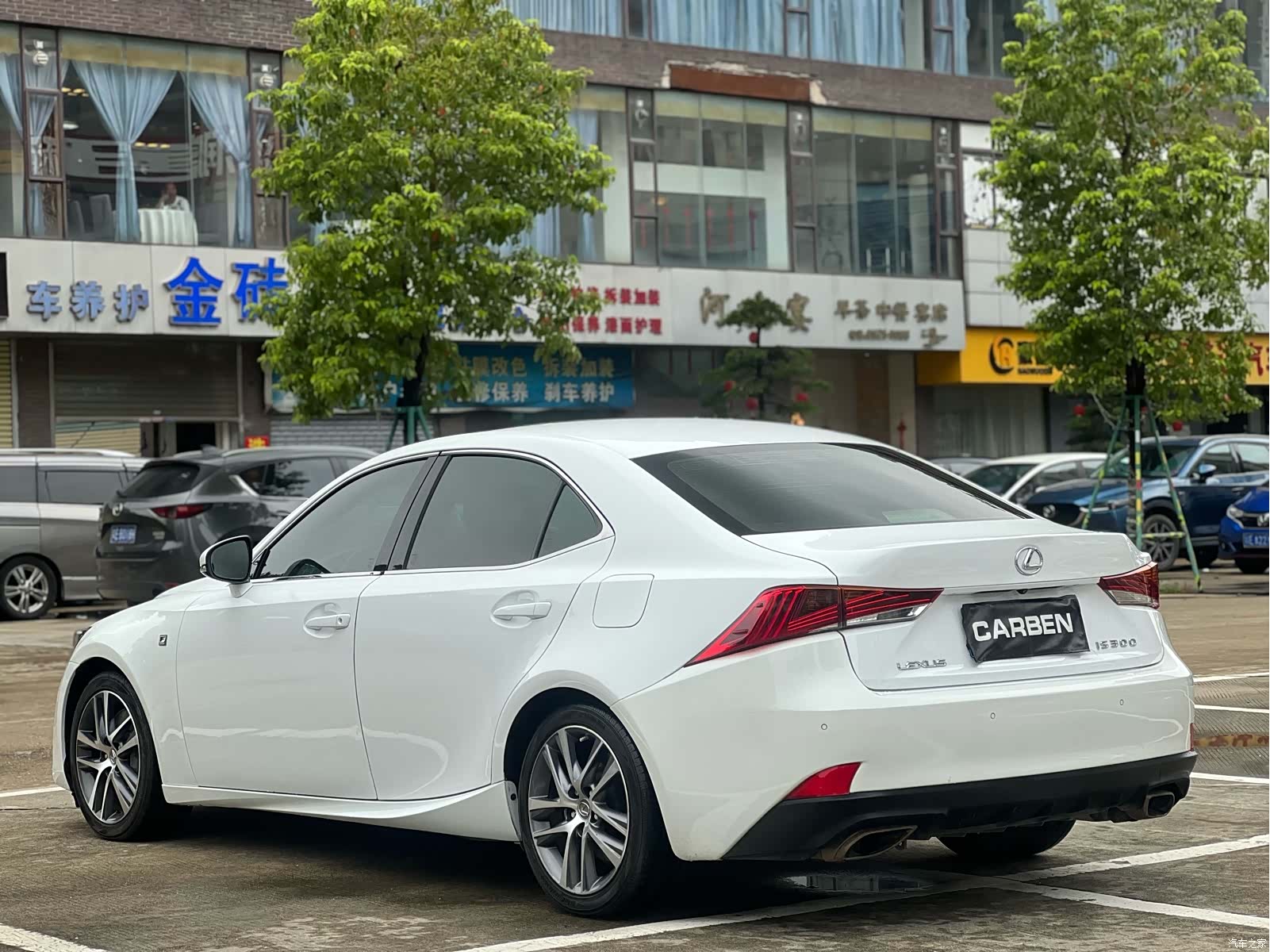 Lexus IS, 2018 6
