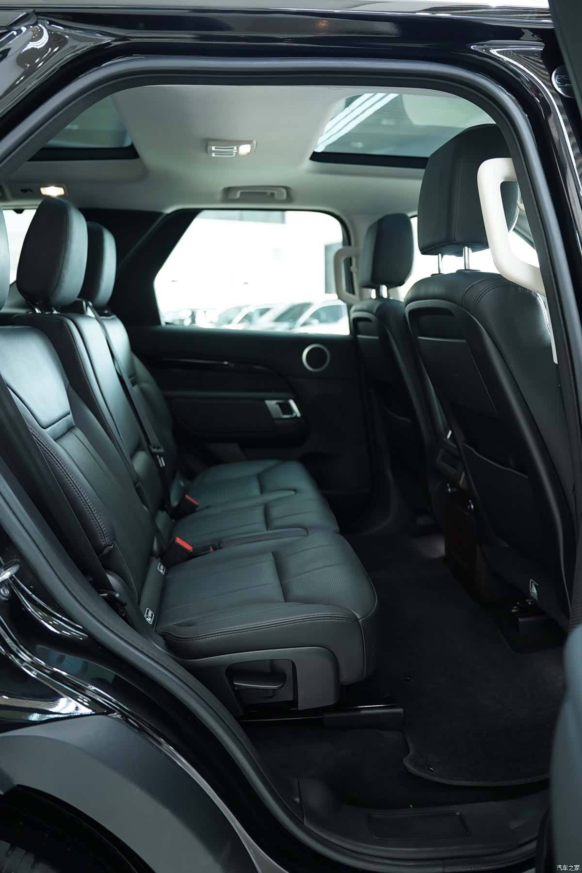 Land Rover Discovery, 2019 12