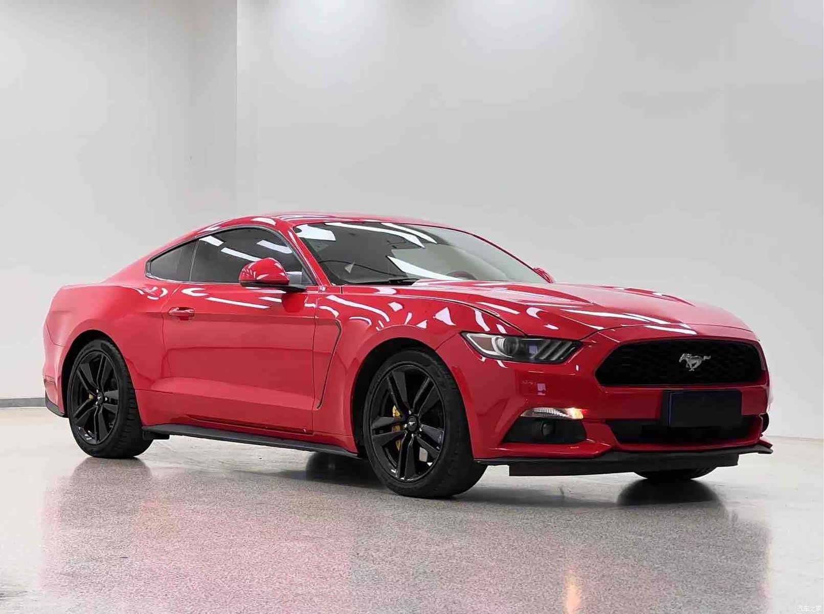 Ford Mustang, 2018 3
