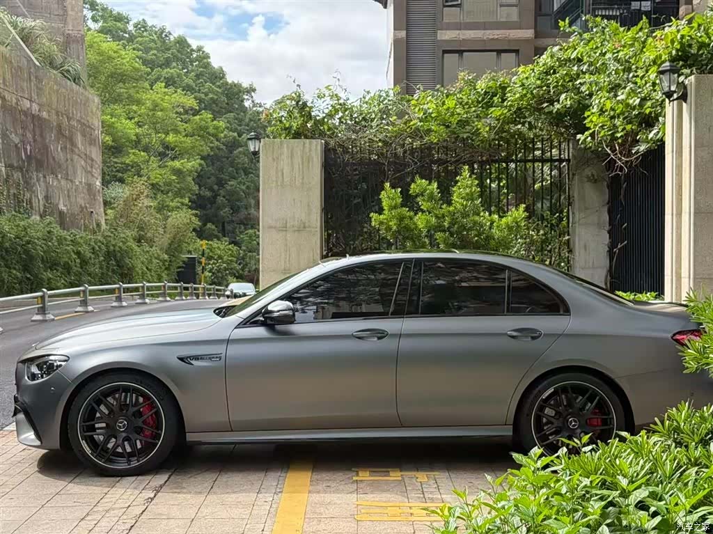 Mercedes-Benz E-Class, 2021 4